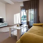 Croatica Apartment *