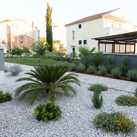 Croatica Brodarica Apartment