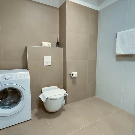 Croatica * Brodarica (Sibenik-Knin)