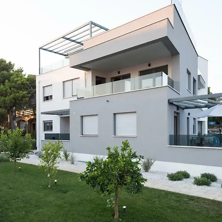 Apartment Croatica *