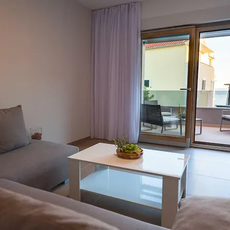Croatica Brodarica Apartment