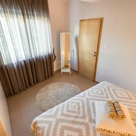 Croatica Brodarica (Sibenik-Knin)