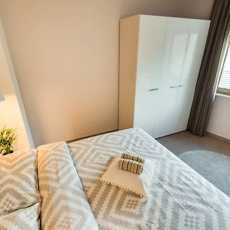 Croatica Apartament Brodarica (Sibenik-Knin)