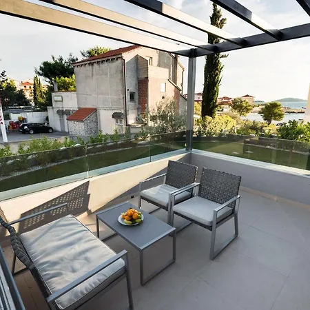 Croatica Brodarica Apartment *