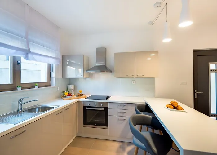 Croatica Brodarica (Sibenik-Knin)