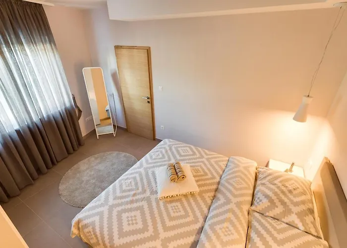 Croatica Brodarica (Sibenik-Knin)